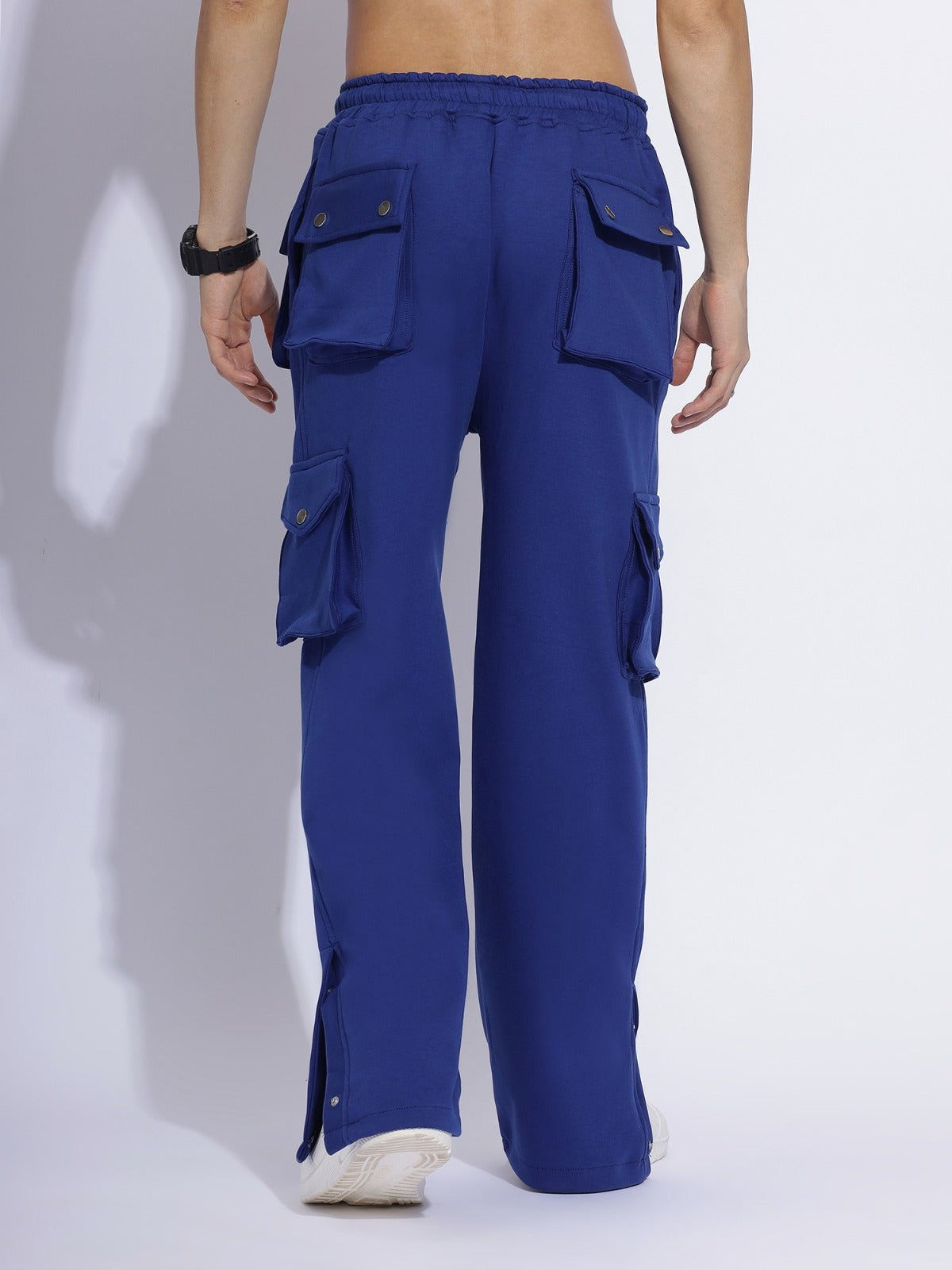 Six Pocket Baggy Track Pants – Built for Streetwear & Utility